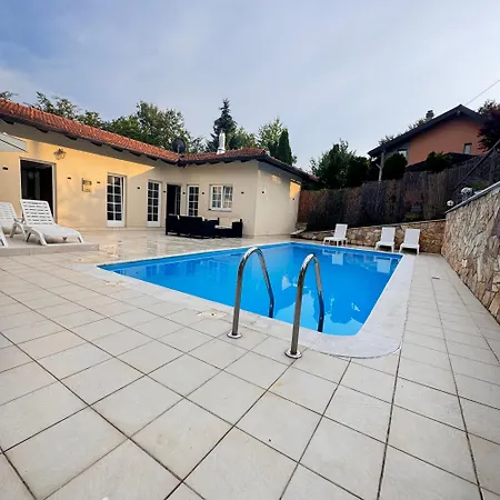 Relax Misevici Villa *